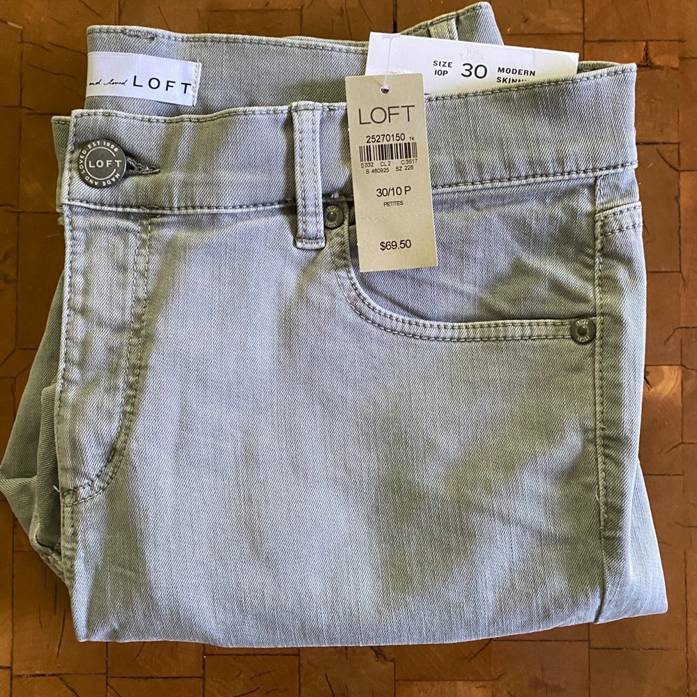 NWT Loft Crop Jeans